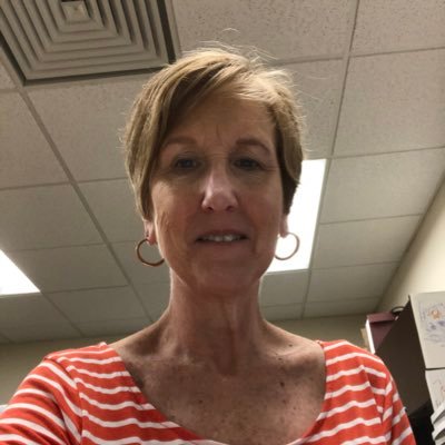 Profile Picture of Nancy Holm (@NancyHolm10) on Twitter