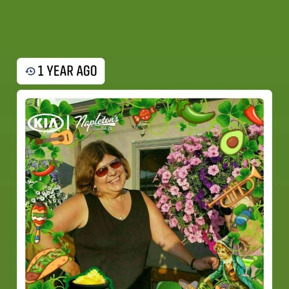 Profile Picture of Pat Didion (@rubyfour7777) on Poshmark