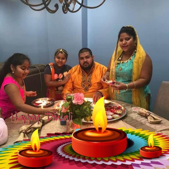 Profile Picture of Shivani Jagdeo (@shivani85) on Poshmark