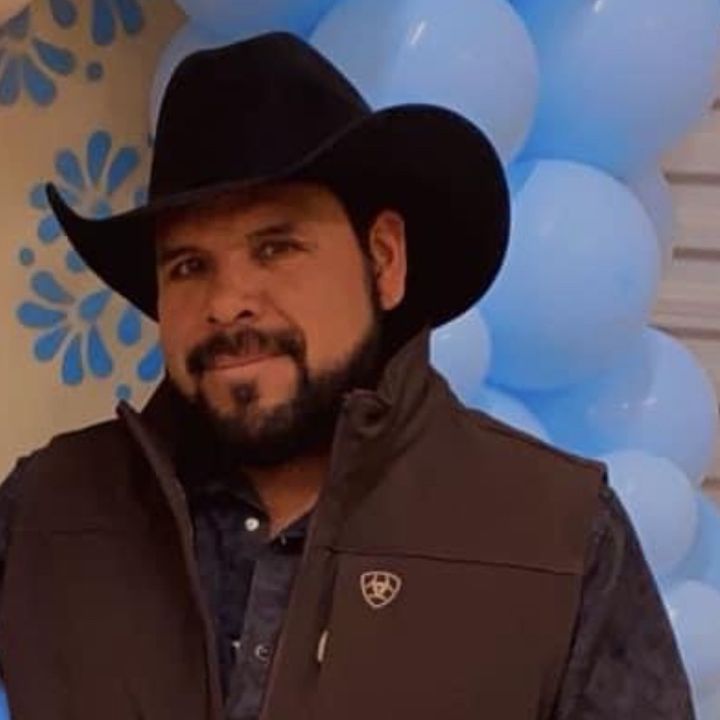 Profile Picture of loco (@albertobalderas88) on Tiktok