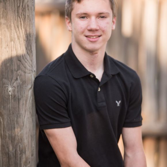 Profile Picture of Blare Wood (@blare1229) on Poshmark