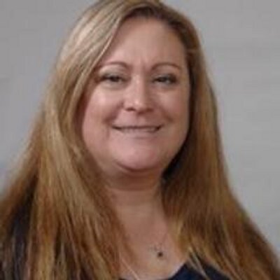 Profile Picture of Nora Walsh (@noralwalsh) on Twitter