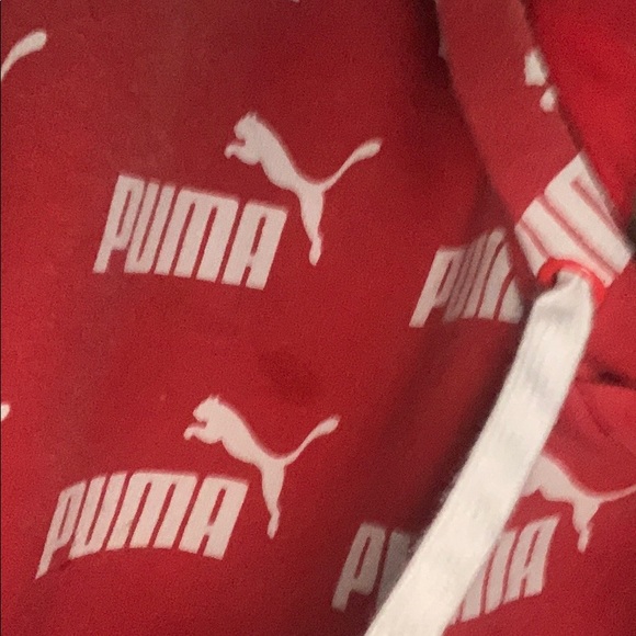 Profile Picture of Aaron Conway (@aaron176) on Poshmark