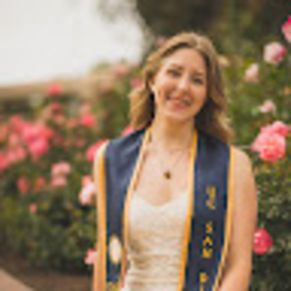 Profile Picture of Madeline Engel (@madeline_engel) on Poshmark