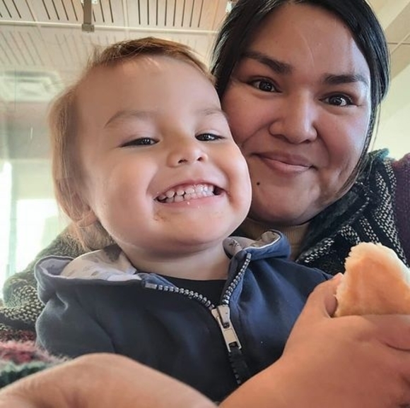 Profile Picture of Hazel Flood (@hazbah) on Poshmark