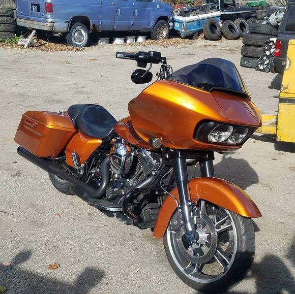 Profile Picture of Joe Trapp (@trappa362r) on Poshmark