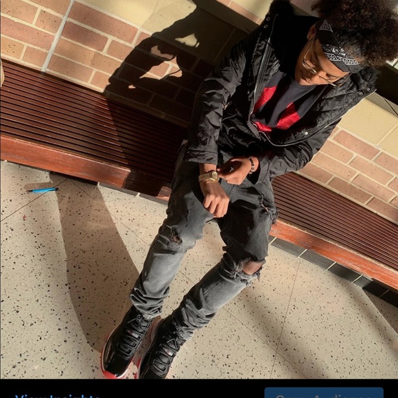 Profile Picture of Christopher Mcdaniel (@cvrlybanz) on Poshmark