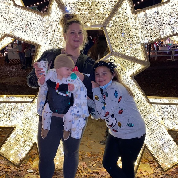 Profile Picture of Casey Thornton (@cjspencer19) on Poshmark