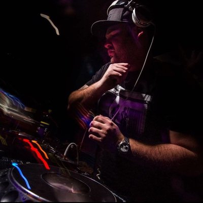 Profile Picture of DJ Jarvis (@AnthonyJarvisEl) on Twitter