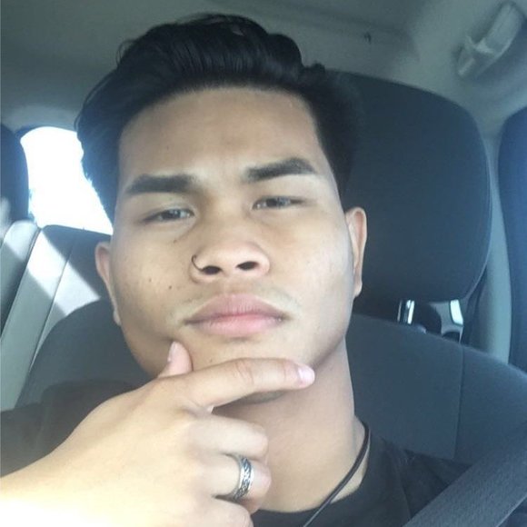 Profile Picture of Denmark Mahilom (@denmarkmahilom) on Poshmark