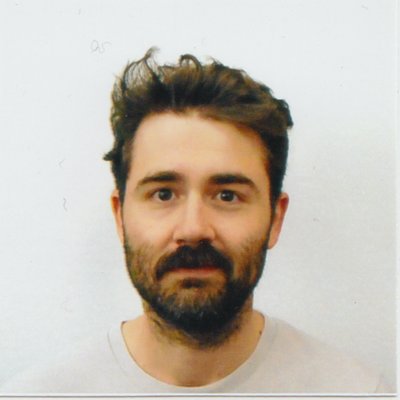 Profile Picture of Daniel Savage (@somethingsavage) on Twitter