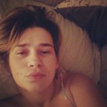 Profile Picture of Elizabeth Lollar (@bring_back_my_youth_) on Instagram
