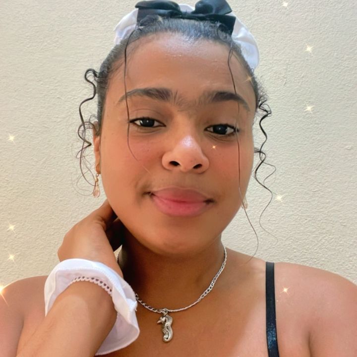 Profile Picture of Daniela Rojas (@danielarojassp) on Tiktok