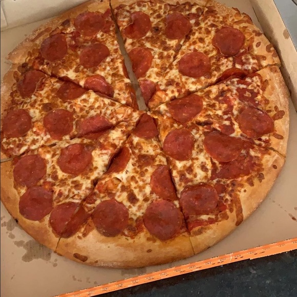 Profile Picture of Joel Noland (@joelnoland3) on Poshmark