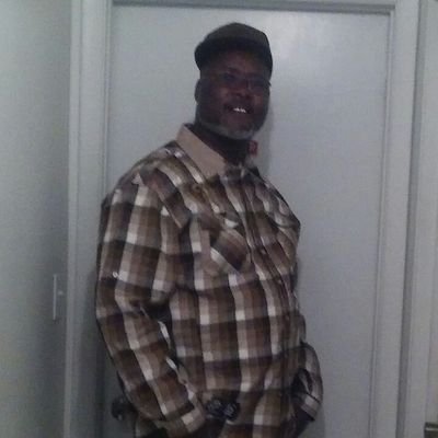 Profile Picture of Robert Searight (@RobertSearight1) on Twitter