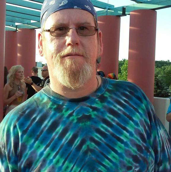 Profile Picture of Michael Gilmore (@michaelgilmo696) on Poshmark