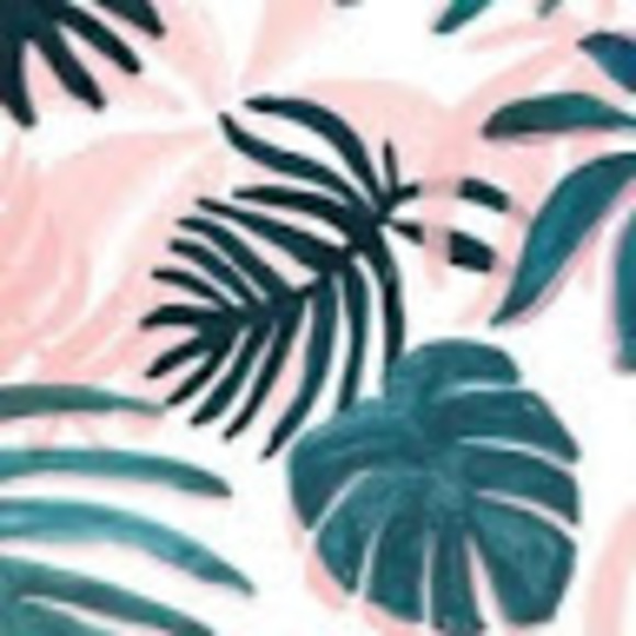 Emma Vandenbergh - Poshmark Profile Picture of Emma Vandenbergh (@ecvan06) on Poshmark