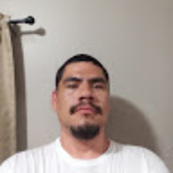 Profile Picture of David Minjares (@davidminjares0) on Poshmark