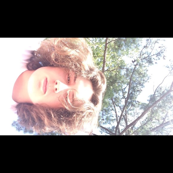 Profile Picture of Damian Wilson (@damianw) on Poshmark