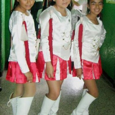 Profile Picture of DANIELA PINEDA  :) (@DANIELAPINEDA22) on Twitter