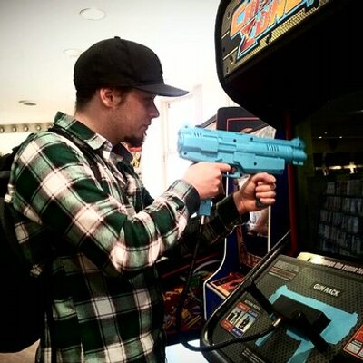 Profile Picture of Leon Penberthy (@RobotALeon) on Twitter