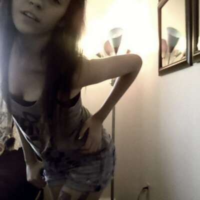 Profile Picture of Cassandra Hedges (@CassandraHedges) on Twitter