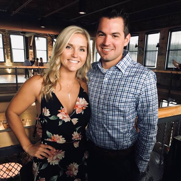 Profile Picture of Danielle Bielke (@daniellebielke) on Poshmark