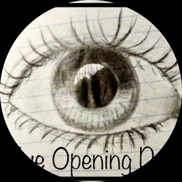 Profile Picture of James Elmer (@believablefind) on Poshmark