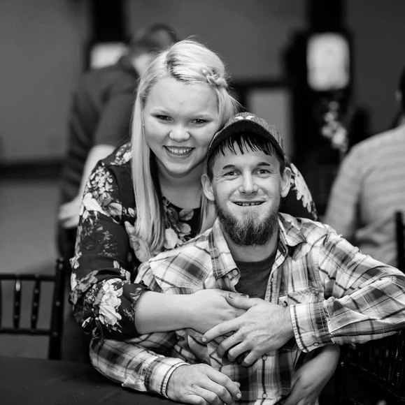 Profile Picture of Travis Eller (@traviseller06) on Poshmark