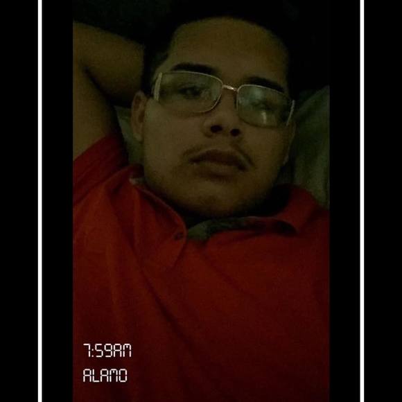 Profile Picture of Kevín Escobedø (@escobedo10809) on Poshmark
