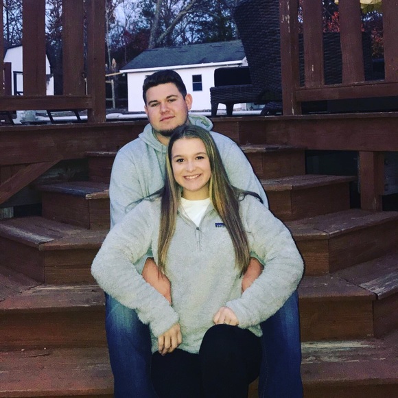 Profile Picture of Edward Gibson (@whittgibson) on Poshmark