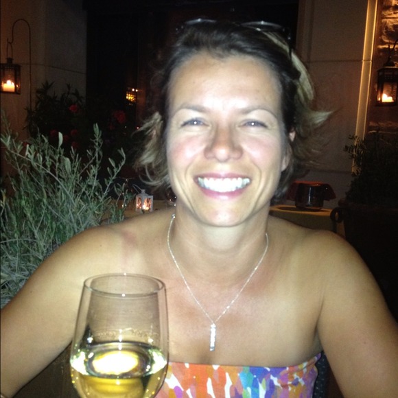 Profile Picture of Christiane Langer (@christiane8669) on Poshmark