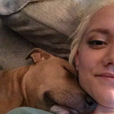 Profile Picture of Rose Unger (@RoseUnger) on Twitter