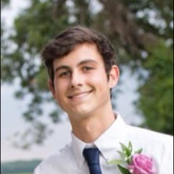 Profile Picture of Patrick Ramsey (@plramsey9) on Poshmark