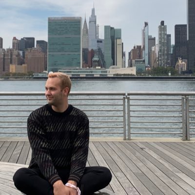 Profile Picture of Kyle Rea (@KizzleFace) on Twitter