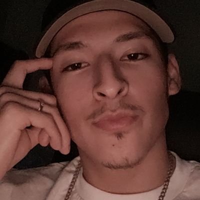 Profile Picture of Drew 🤘🇨🇱 (@AndrewRod263) on Twitter