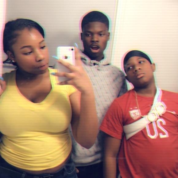 Profile Picture of Wale Kotun (@walekotun16) on Poshmark