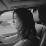 Profile Picture of ⚪️ 𝑀𝒊 (@___.moonflower) on Instagram