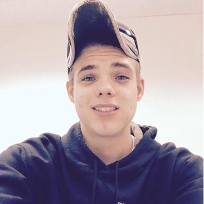 Profile Picture of Tyler Dobbs (@tymd69) on Twitter
