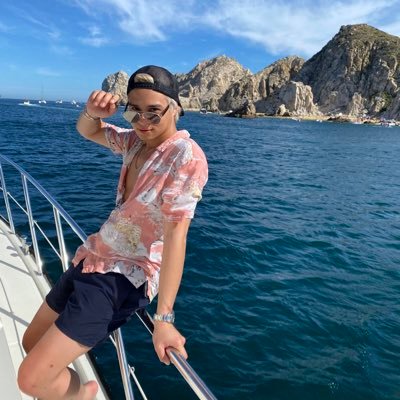 Profile Picture of Chris Ricketts (@ChrisR_16) on Twitter