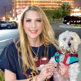 Profile Picture of Christina Belcastro (@belcastrochris) on Instagram