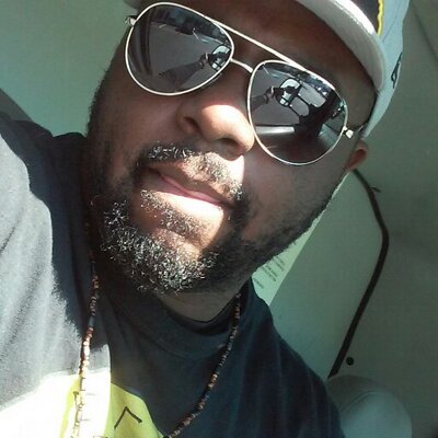 Profile Picture of Robert A. Bradshaw (@RobbyAShaw) on Twitter