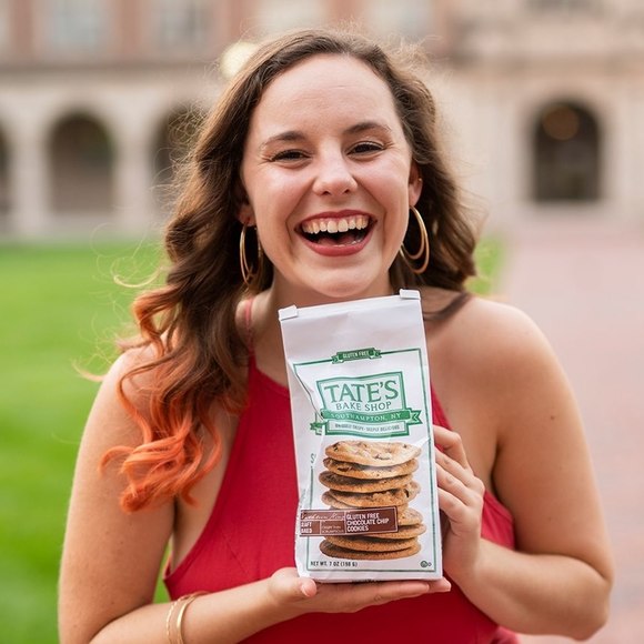 Profile Picture of Megan Lafferty (@meganlafferty11) on Poshmark