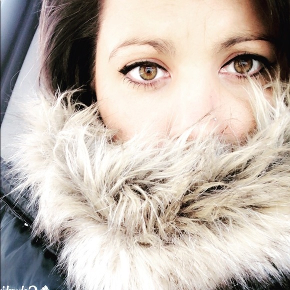 Profile Picture of Kaitlin Mudron (@kmud21) on Poshmark