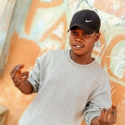 Profile Picture of Living-Wealth (@AikulolaOluwam1) on Twitter