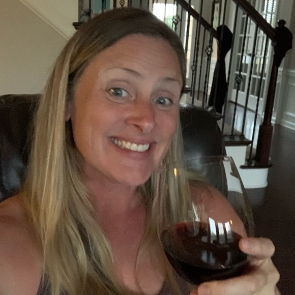 Profile Picture of Mandy Wheeler (@welshlvr) on Poshmark