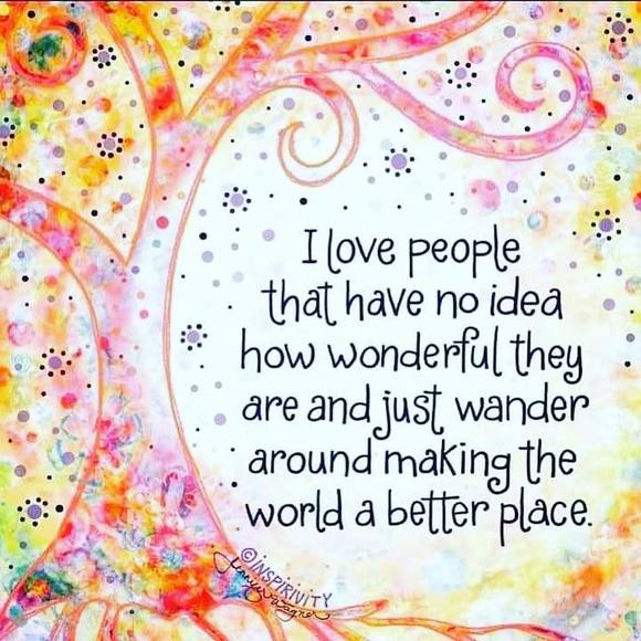 Profile Picture of Aina Aipa (@aina_aipa) on Poshmark