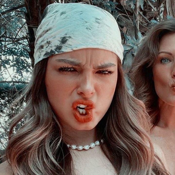 Profile Picture of ⛸💿 (@sunrarehoe) on Tiktok