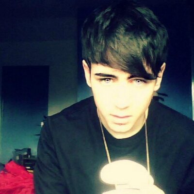 Profile Picture of Joshua Johnstone (@Just_Joshua_94) on Twitter
