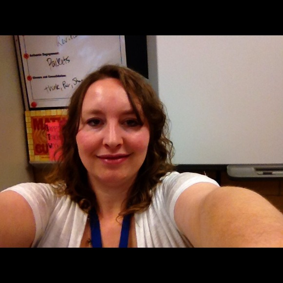 Profile Picture of Leah Ramey (@leahrae4062) on Poshmark